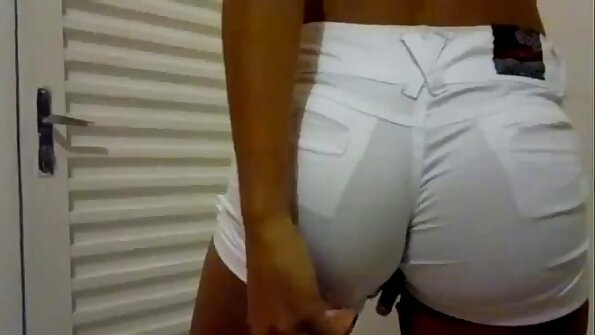 Glücklicher Stiefbruder darf Hailey Little милф бг ficken